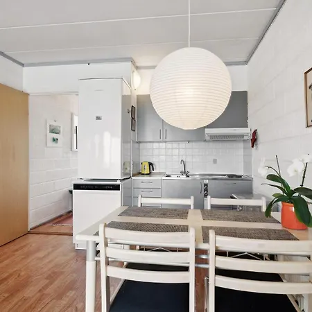 Apartment Gorgeous In Norre Nebel With Kitchen
